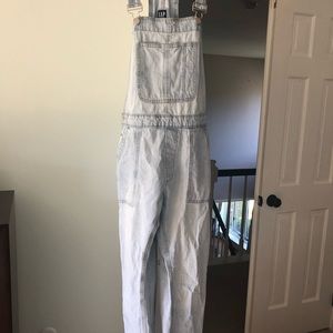 Gap long overalls